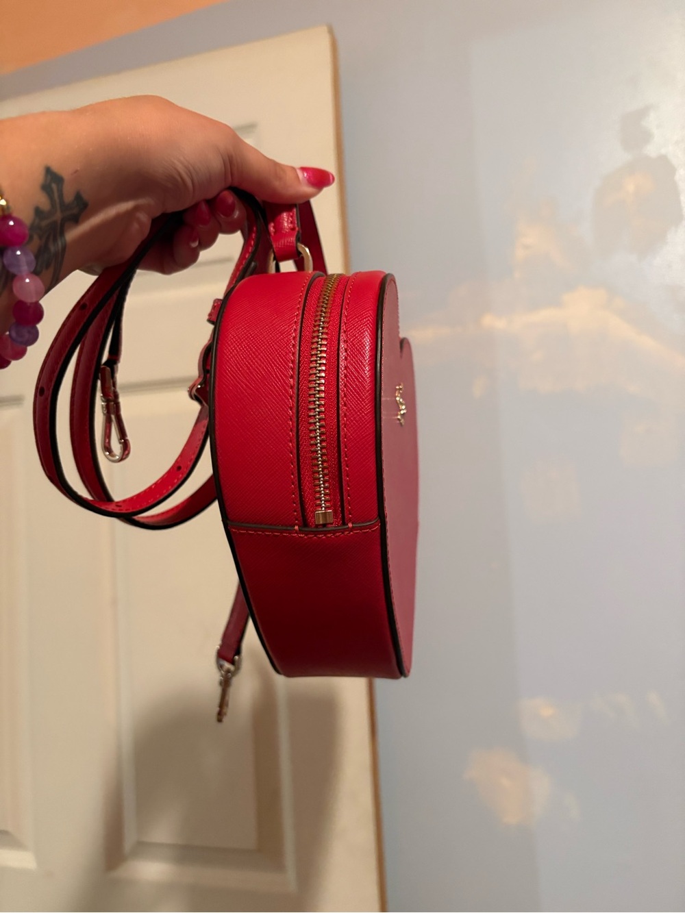 kate spade “Love Shack” Heart-Shaped Red Mini Crossbody Bag - Picture 2 of 5